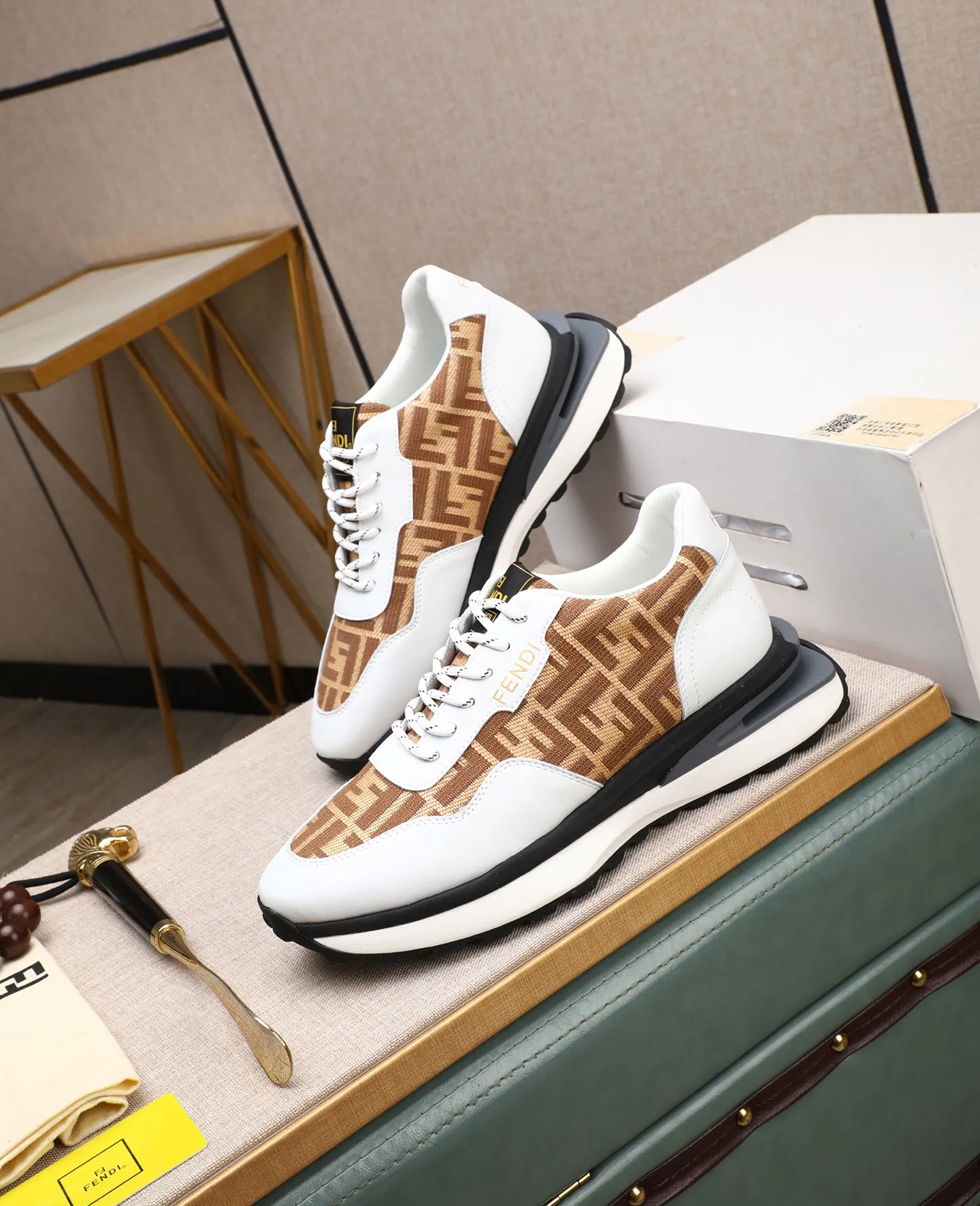 Men's shoes 💰460🕷🕷[FENDI] Fendi fashionable casual men's shoes 🇨🇳Original official website 1:1 model opening, new models are available first 💯Not high-profile but avant-garde, simple About low-key and fashionable, super versatile style 🌿 Made of original cowhide ➕ Pigskin lining 🎋 The version is comfortable on the feet, so rigorous for any small place, and the workmanship is first-class 🍍38-44 Large quantities in stock
